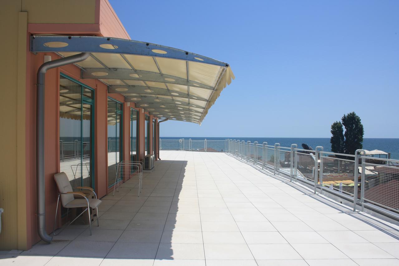 Hotel Largo Sunny Beach Esterno foto