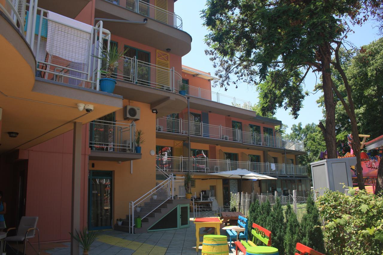 Hotel Largo Sunny Beach Esterno foto